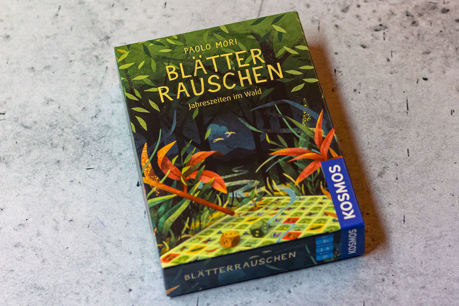 BLÄTTERRAUSCHEN // Bilder der Neuheit