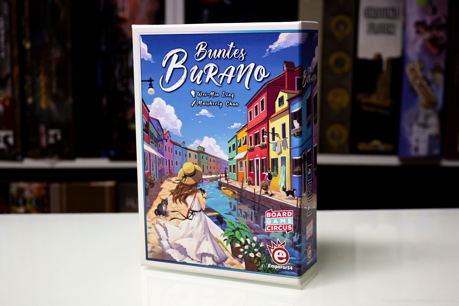 TEST // BUNTES BURANO