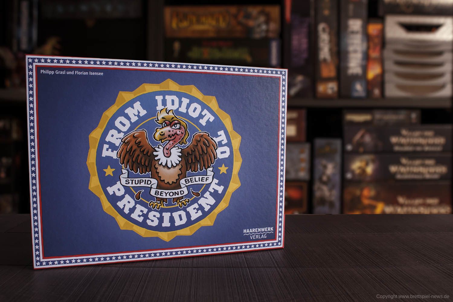 FROM IDIOT TO PRESIDENT // Bilder vom Spielmaterial