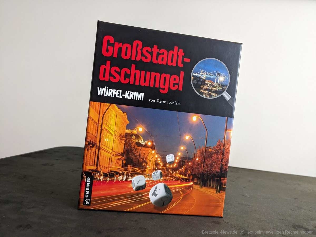  Der Druck ist groß, nachdem am helllichten Tag fünf Gemälde aus dem Kunstmuseum gestohlen wurden. Es liegt an uns, die Diebe und deren Beute ausfindig zu machen. Natürlich steht dabei das gemeinsame Ermittlungsziel im Vordergrund, aber möglicherweise erhält die cleverste Person von uns ja einen Bonus, wenn sie die Ganoven dingfest macht. 