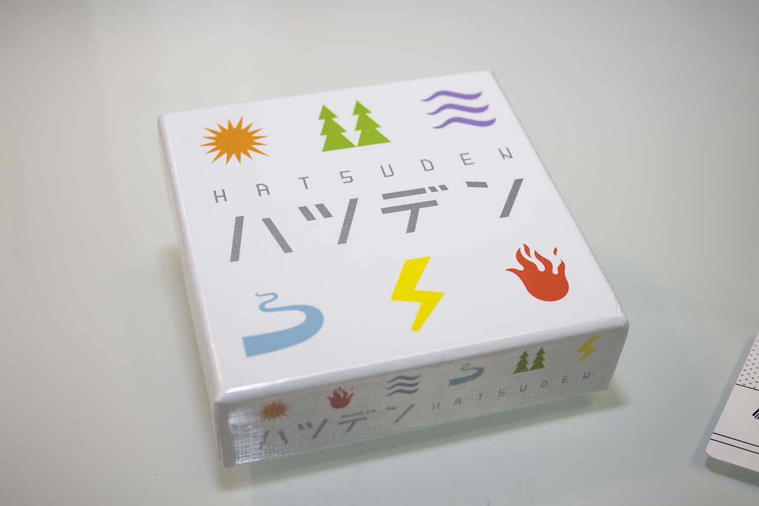 Test: Hatsuden - Kleines sehr gutes Kartenspiel von itten