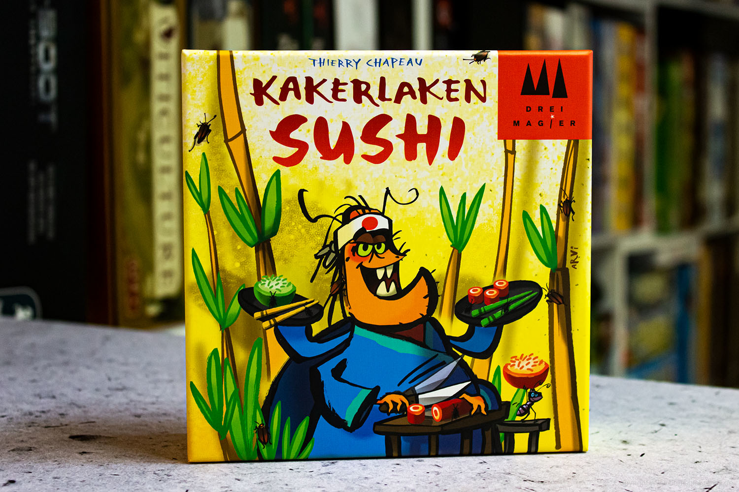 TEST // KAKERLAKEN SUSHI