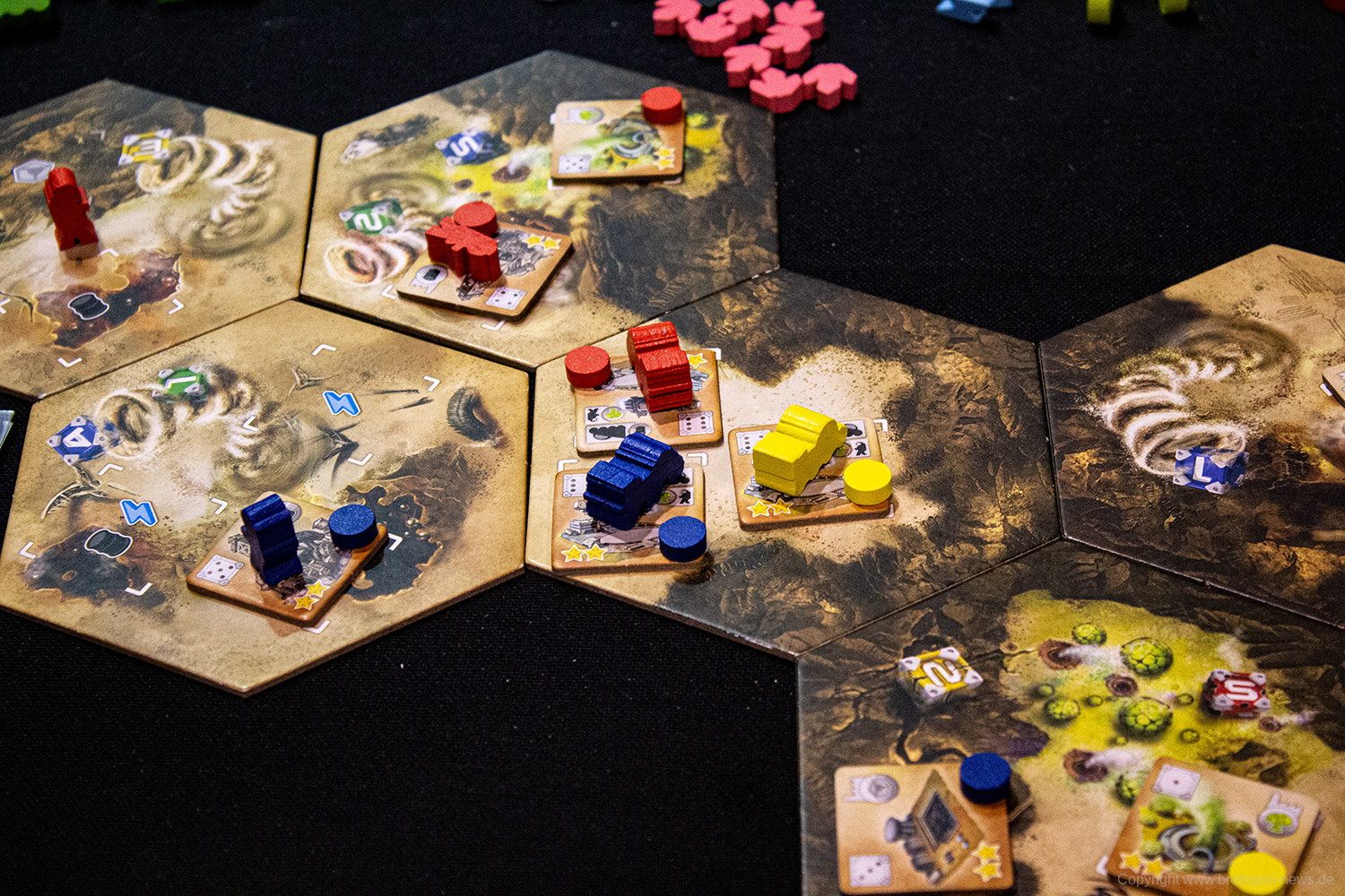 living planet master05