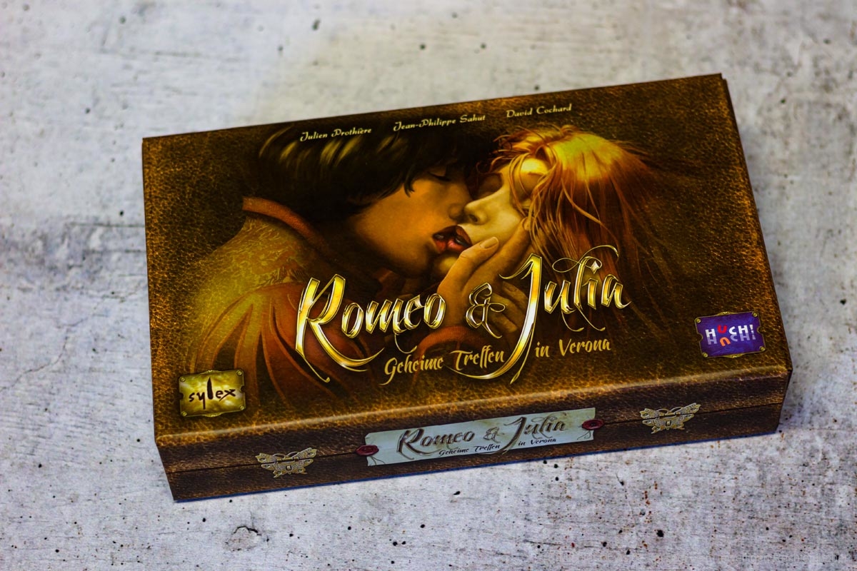 ROMEO & JULIA // ist erschienen