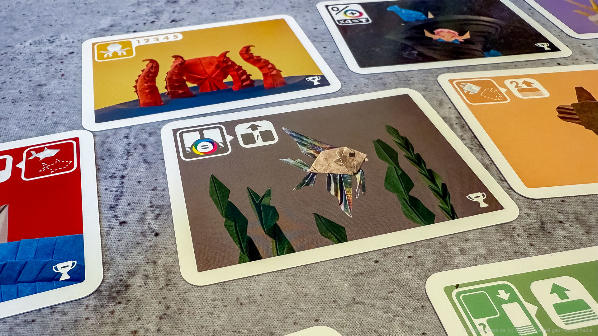 Sea salt paper extra pepper 007