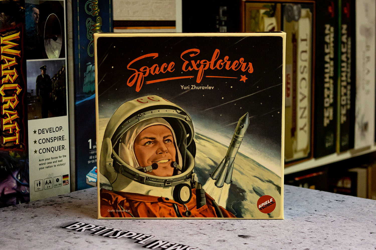 TEST // SPACE EXPLORERS