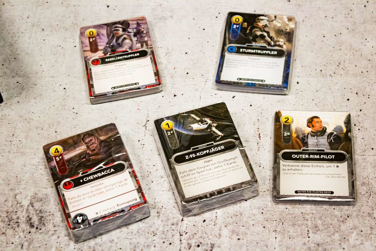 star wars the deckbuilding game 003