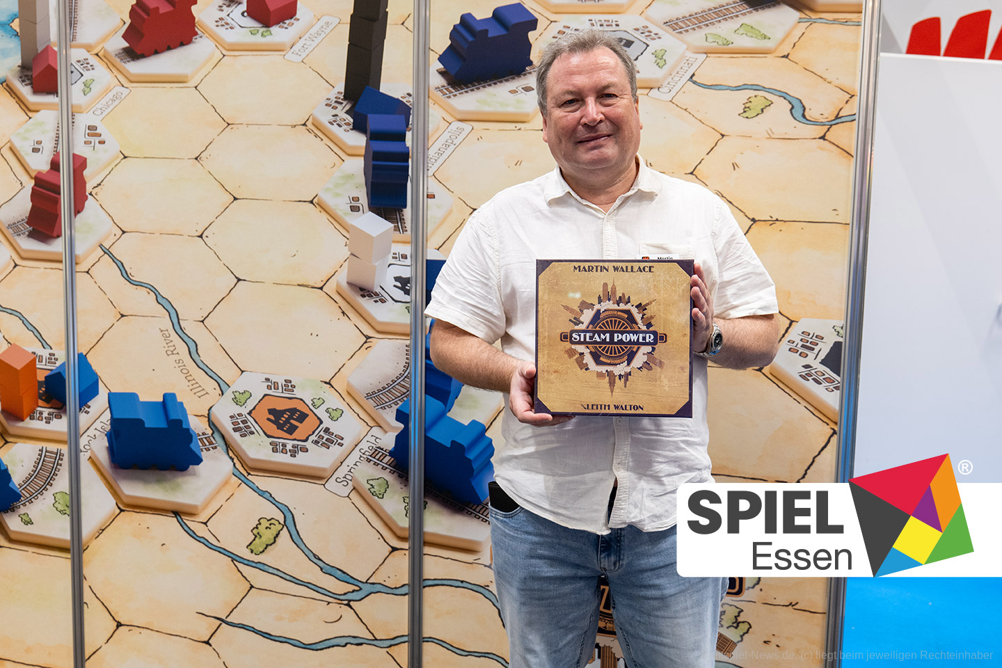 Autorenlegende Martin Wallace stellt der SPIEL Essen sein neues Spiel vor