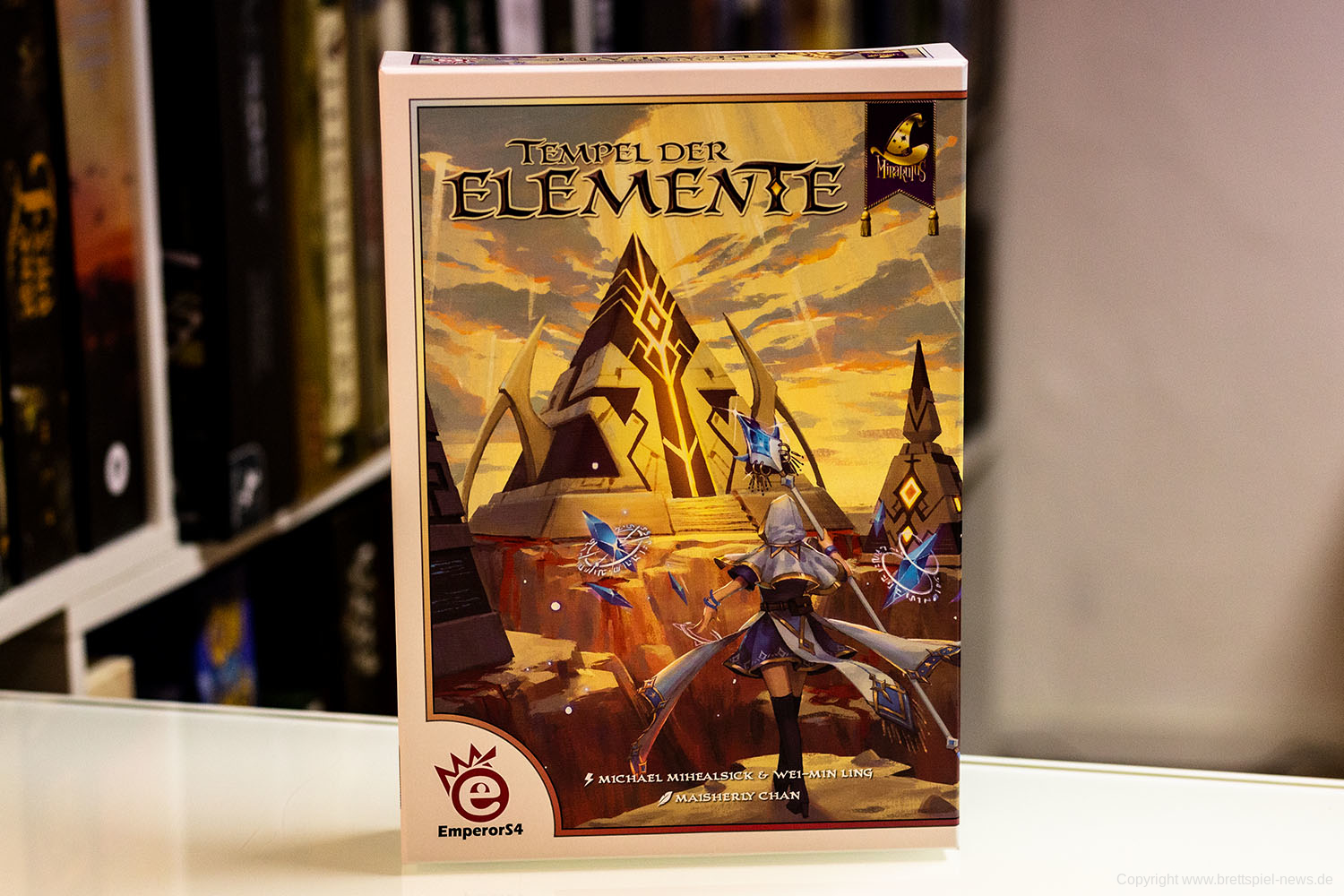TEST // TEMPEL DER ELEMENTE
