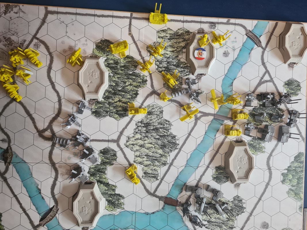 trench club test 012