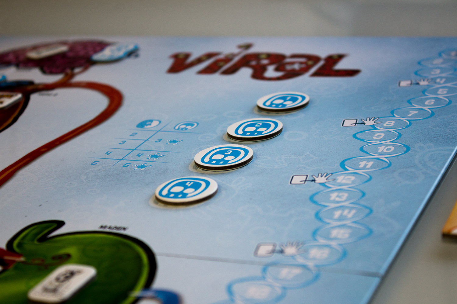 Viral – Das Brettspiel der Vieren im Test