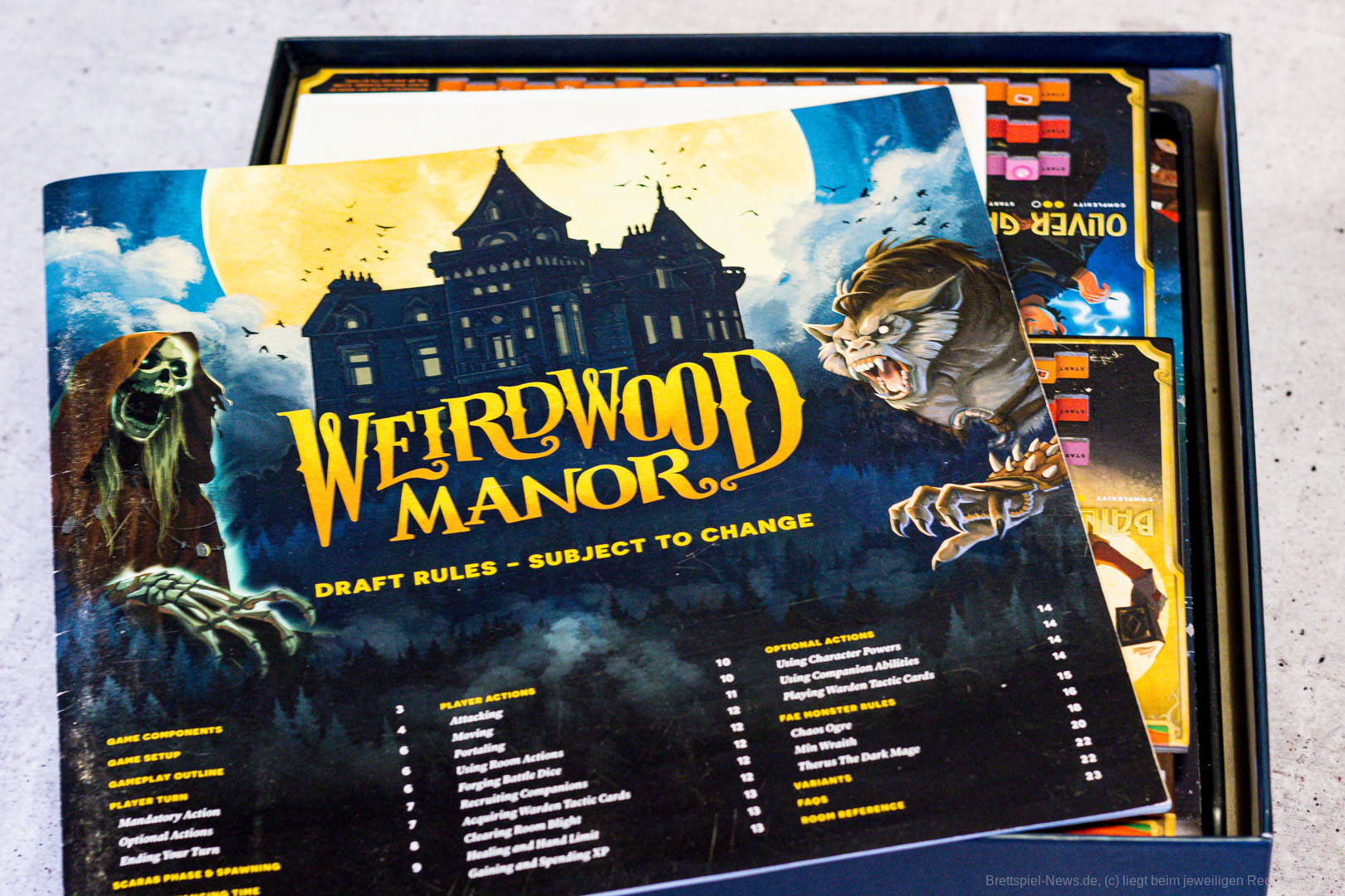 weirdwood manor 002