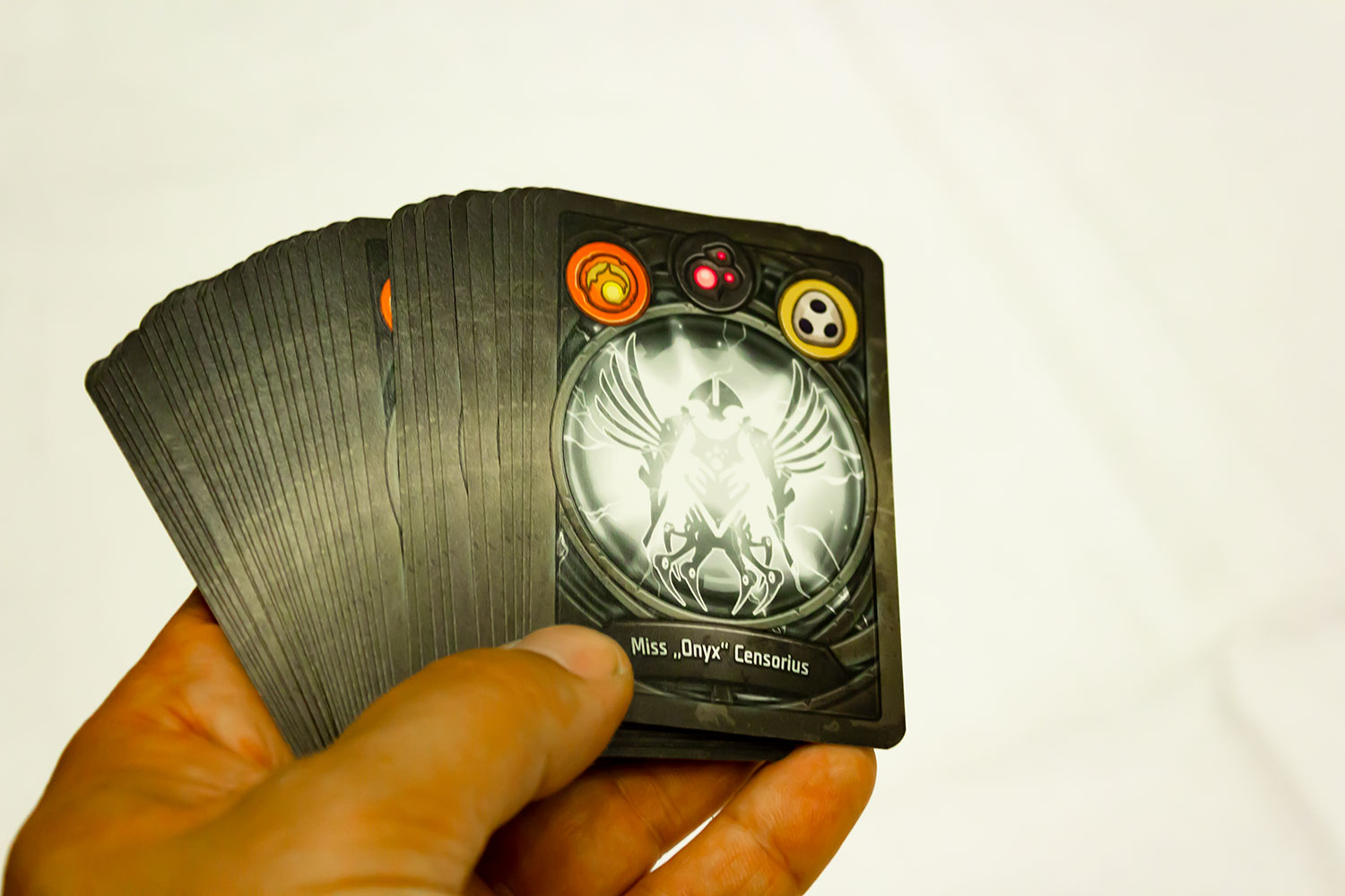 KeyForge gibt es jetzt im Handel zu kaufen + erste Bilder