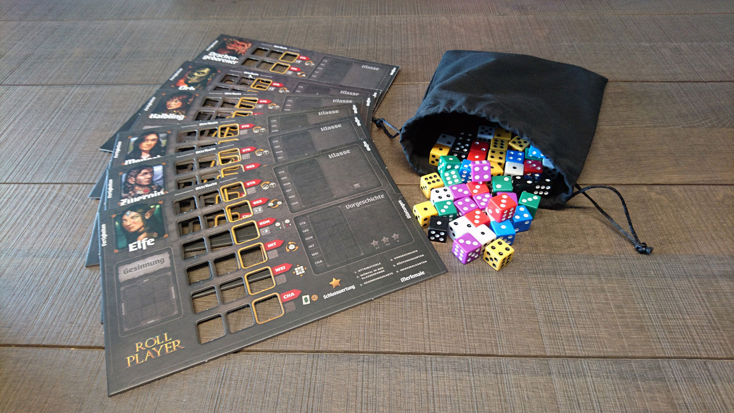 ROLL PLAYER – Der Weg zum ausgewürfelten Charakter ist das Ziel