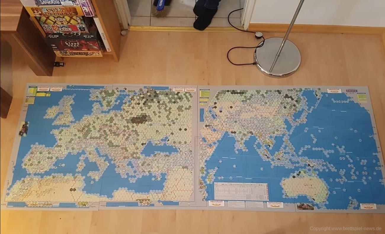 World in flames Spielplan