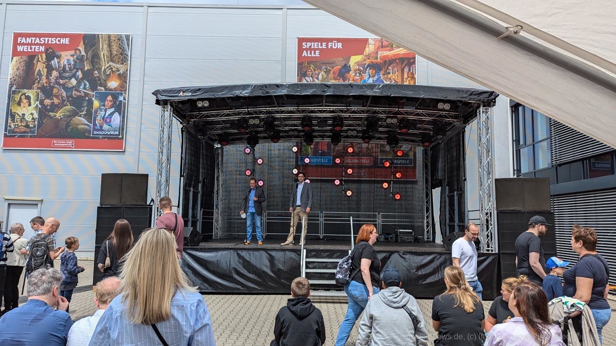 Einweihungsfeier der neuen Pegasus Spiele Gebäude