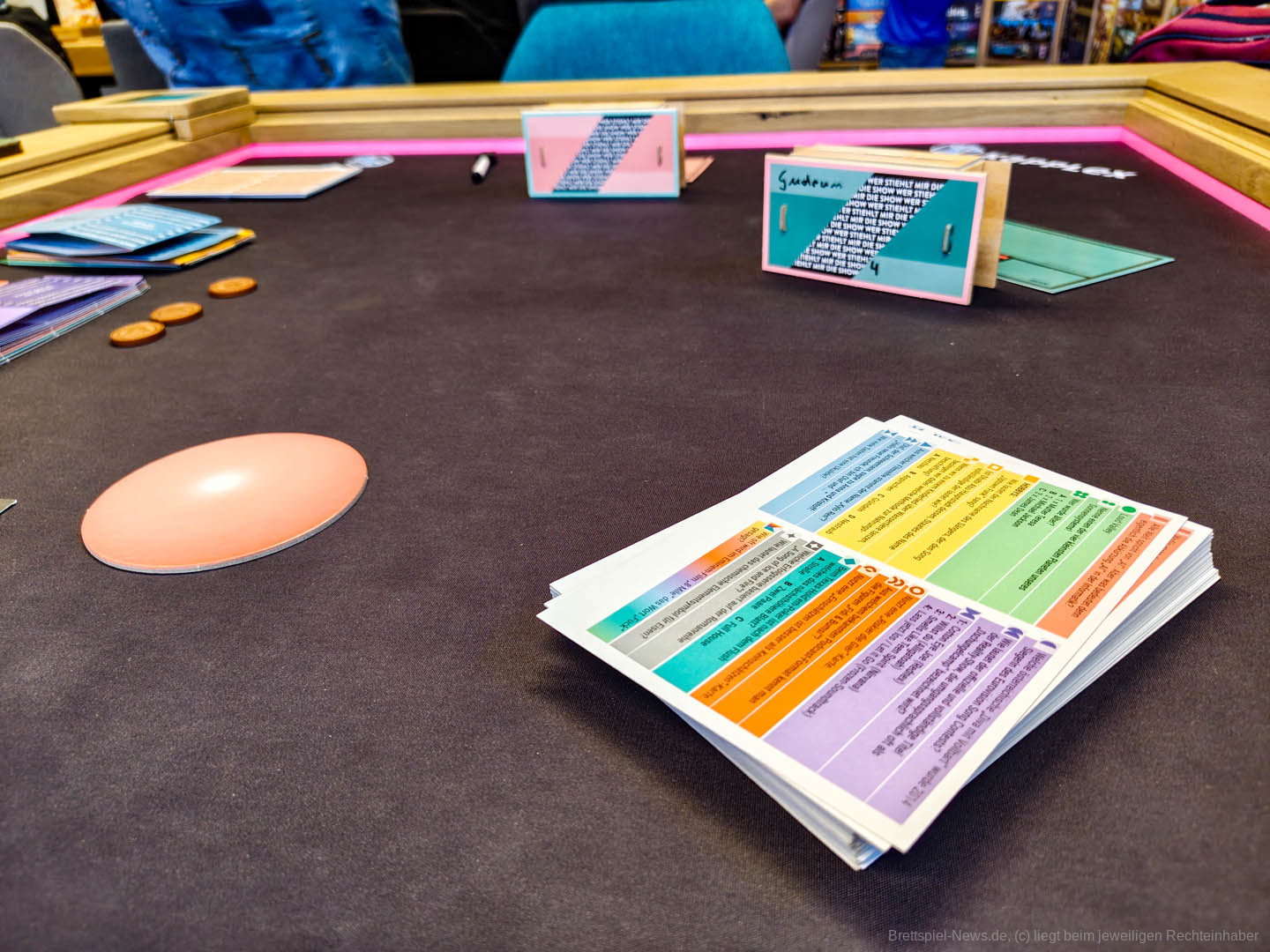 WerStiehltMirDieShow