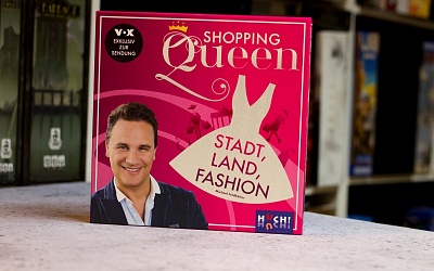 TEST // SHOPPING QUEEN