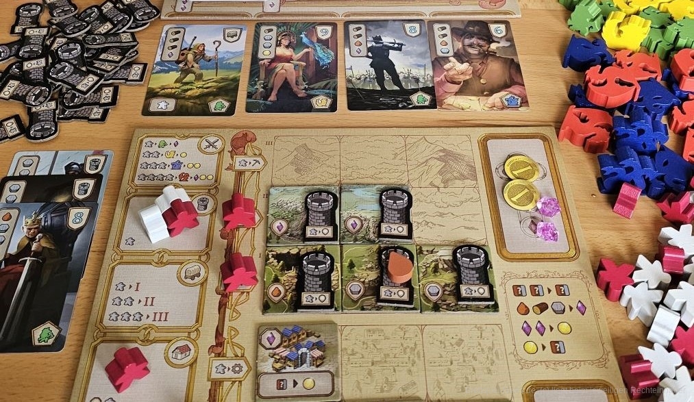 "Settlement" ist ein Workerplacement- und Ressourcenmanagement-Spiel mit einer Prise Engine-Building für 1-4 Personen ab 8 Jahren mit einer Spielzeit von 45-90 Minuten, in dem wir eine Siedlung errichten, das Land erkunden, Festungen bauen und Monster bekämpfen. 